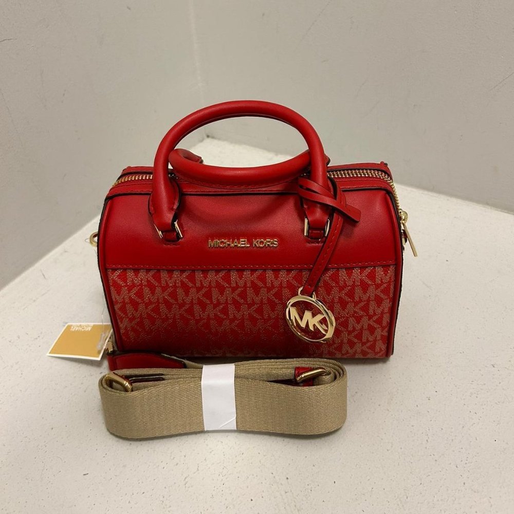 🔥 Michael Kors Bright Red XS Mini Duffle: Make a Bold Statement! ❤️👜